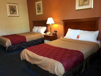 Econo Lodge Norwalk Eksteriør bilde