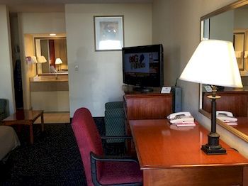 Econo Lodge Norwalk Eksteriør bilde